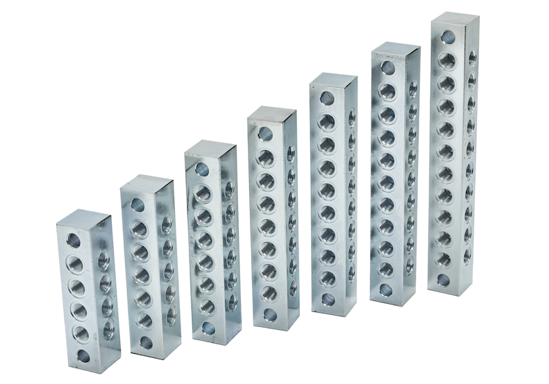 Коллекторный блок на 7 выходов 90° М10